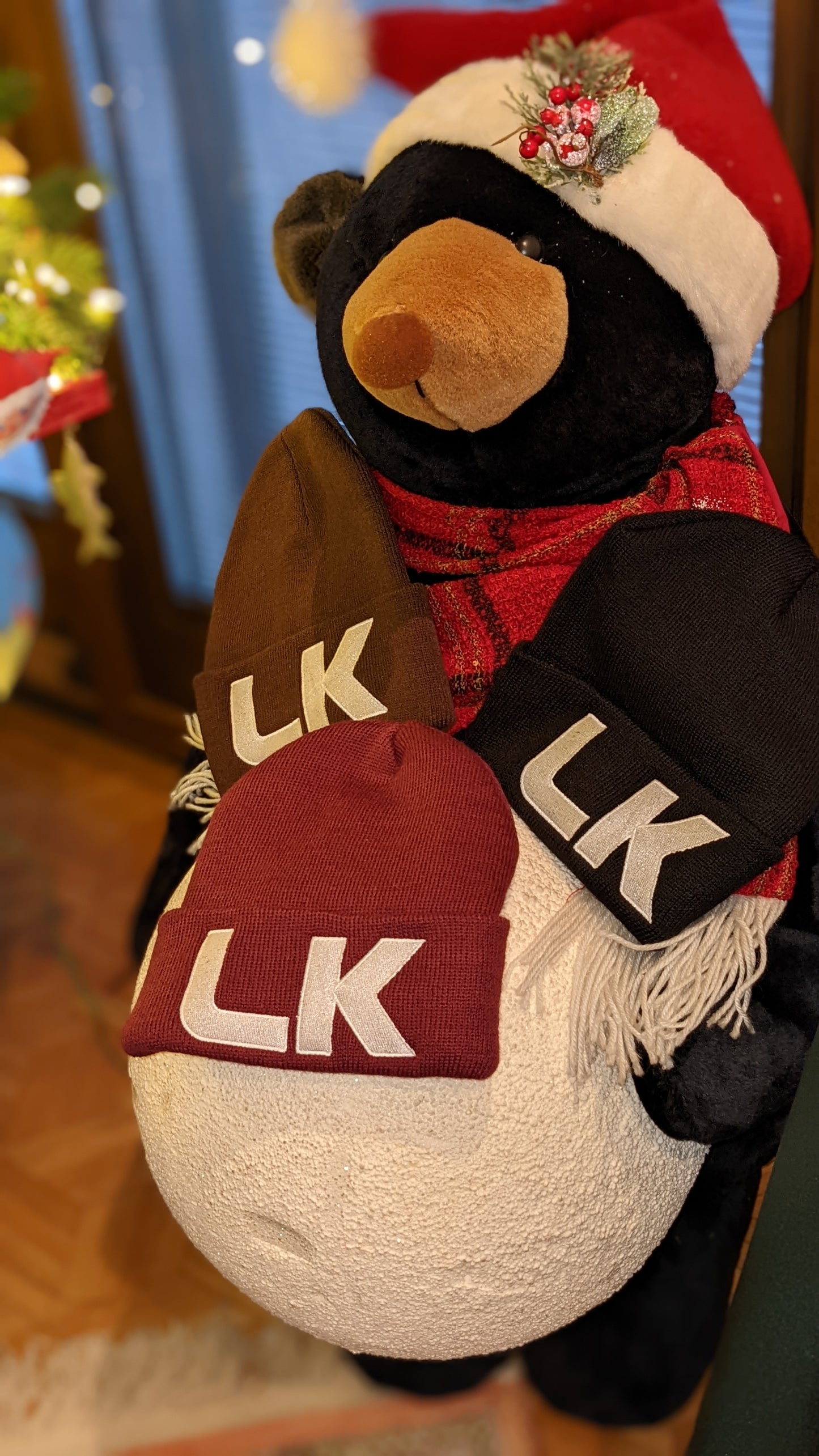 "LK" Embroidered 12" Cuffed Beanie